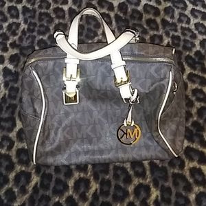 MK purse